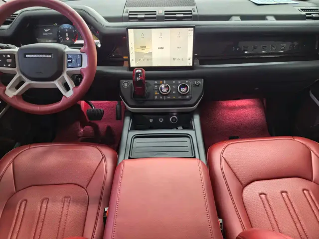 Land Rover Defender — Фото автомобиля 5