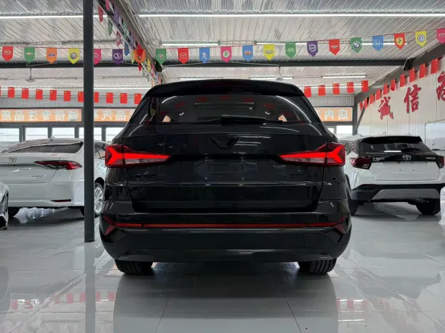 Jetta VS7 — Фото автомобиля 5