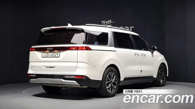 Kia Carnival 4th Gen — Фото автомобиля 2