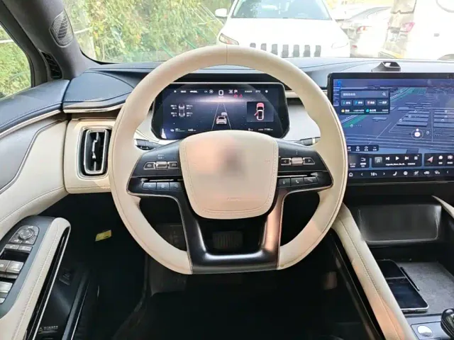 BYD Song L EV — Фото автомобиля 10
