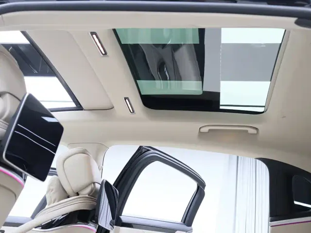 Mercedes-Benz Maybach S-Class — Фото автомобиля 8