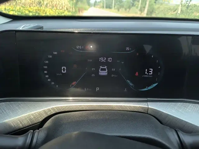 Changan Eado — Фото автомобиля 11