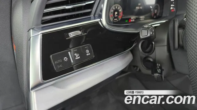 Audi Q7 55 TFSI quattro Premium — Фото автомобиля 22