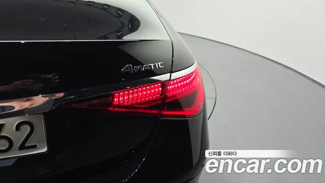 Mercedes-Benz S-Class — Фото автомобиля 16