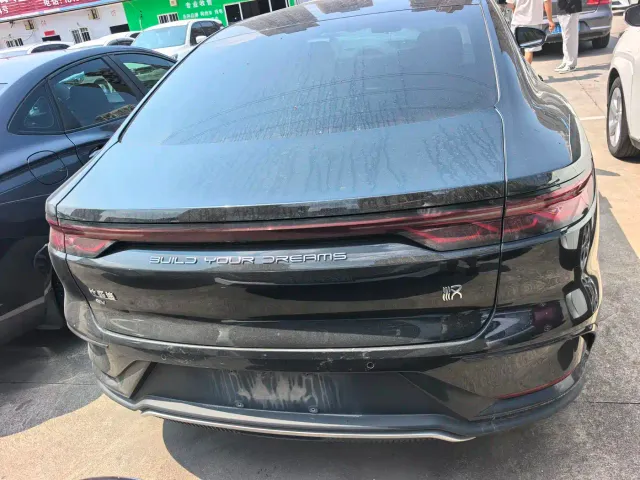 BYD Han — Фото автомобиля 5