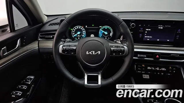 Kia K5 Signature — Фото автомобиля 13