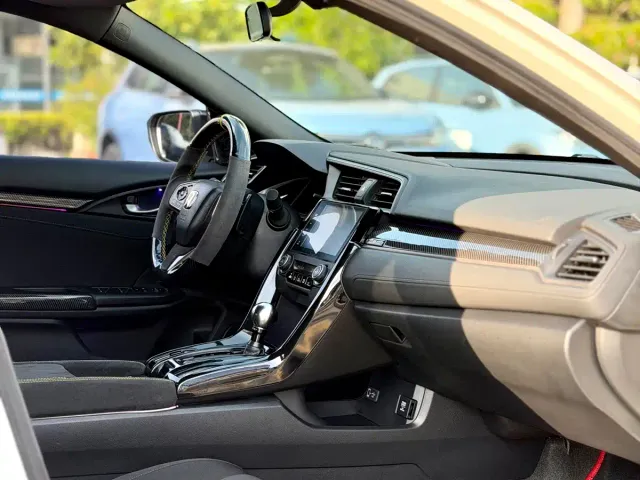 Honda Civic — Фото автомобиля 19