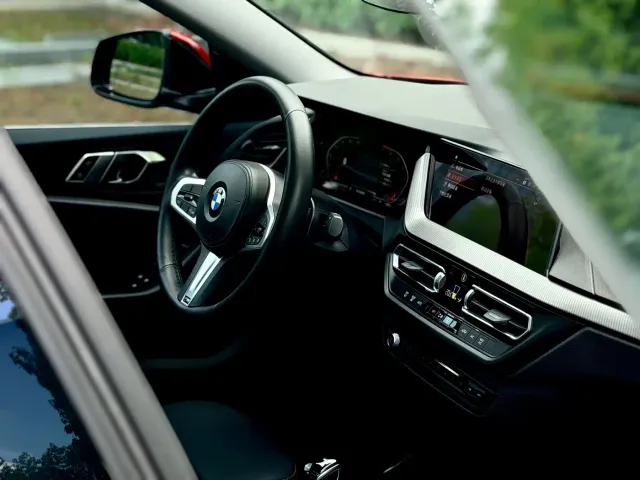 BMW 2 Series — Фото автомобиля 14