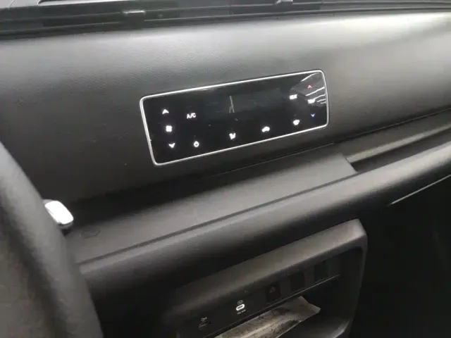 Ruichi New Energy EC75 — Фото автомобиля 12