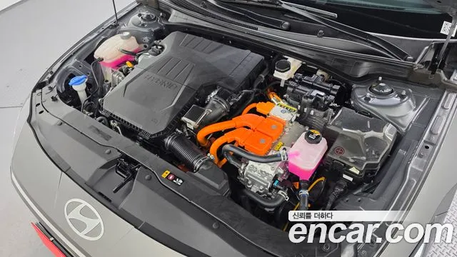 Hyundai Avante CN7 — Фото автомобиля 9