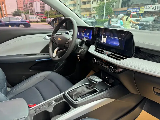 Chevrolet Monza — Фото автомобиля 12