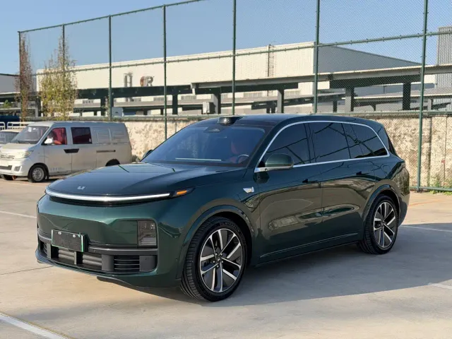 Фотография автомобиля — Li Auto L9