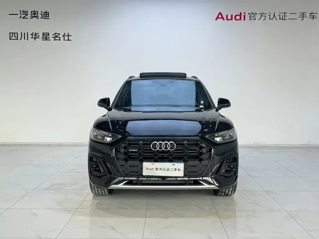 Audi Q5L — Фото автомобиля 2
