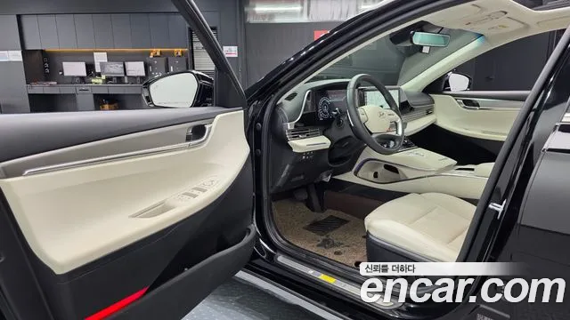 Hyundai Grandeur Новый Grandeur IG — Фото автомобиля 10