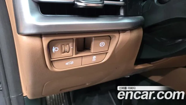 Hyundai Grandeur GN7 — Фото автомобиля 27