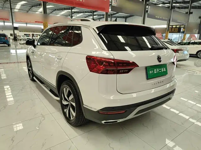 Volkswagen Tayron — Фото автомобиля 4