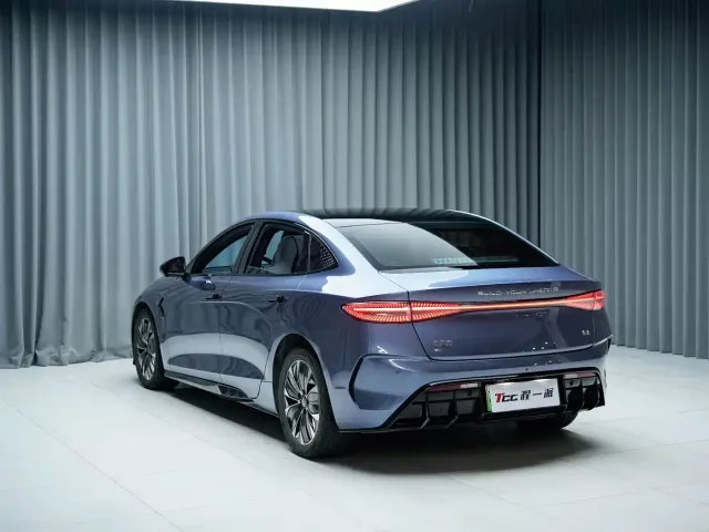 BYD Seal — Фото автомобиля 9