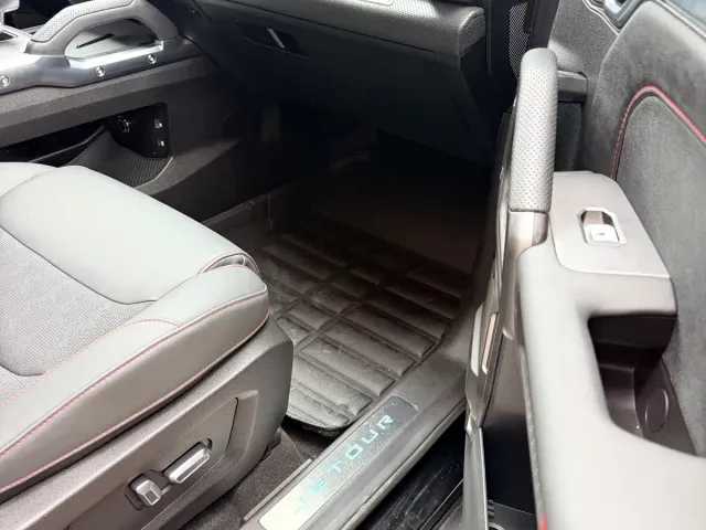 Jetour T2 — Фото автомобиля 6