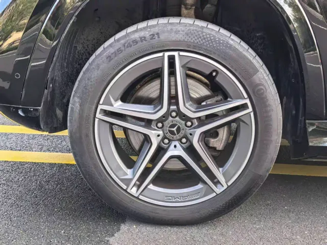 Mercedes-Benz GLS-Class — Фото автомобиля 8