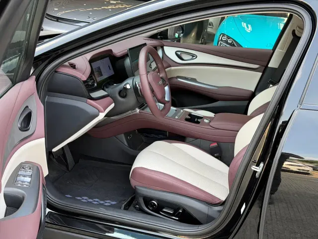 BYD Seal 07 EV — Фото автомобиля 6