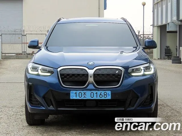 BMW iX3 G08 (2020–2024) — Фото автомобиля 2