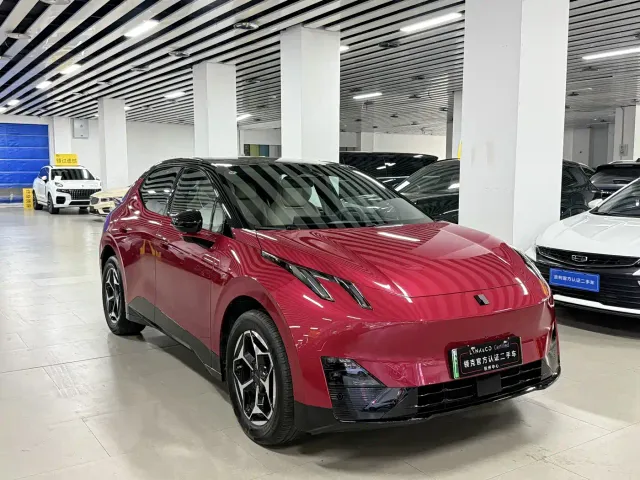 Lynk & Co Z20 — Фото автомобиля 3