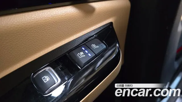 Kia Canival Carnival 4 поколение Бензин 7 мест Noblesse — Фото автомобиля 17