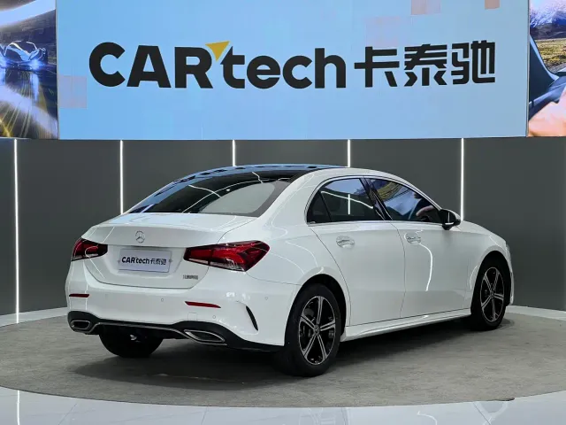 Mercedes-Benz A-Class — Фото автомобиля 12