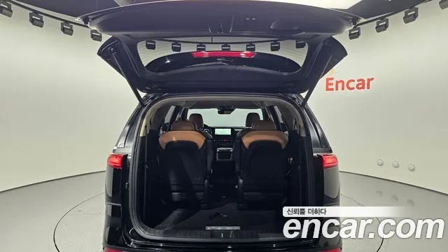 Kia Canival Carnival 4 поколение Дизель 9 мест Signature — Фото автомобиля 17