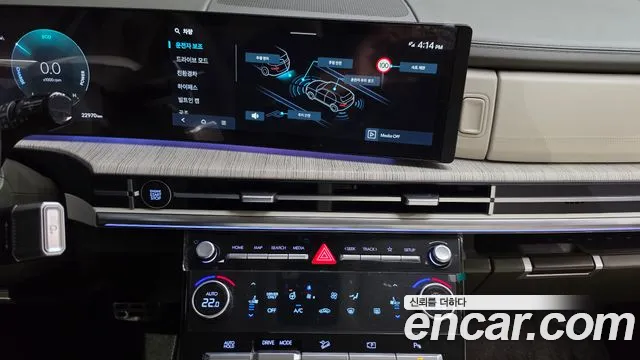 Hyundai Santa Fe — Фото автомобиля 18
