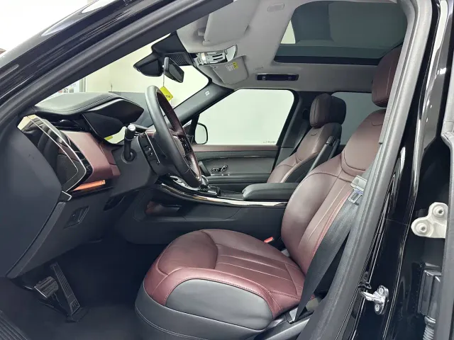 Land Rover Range Rover Sport — Фото автомобиля 7