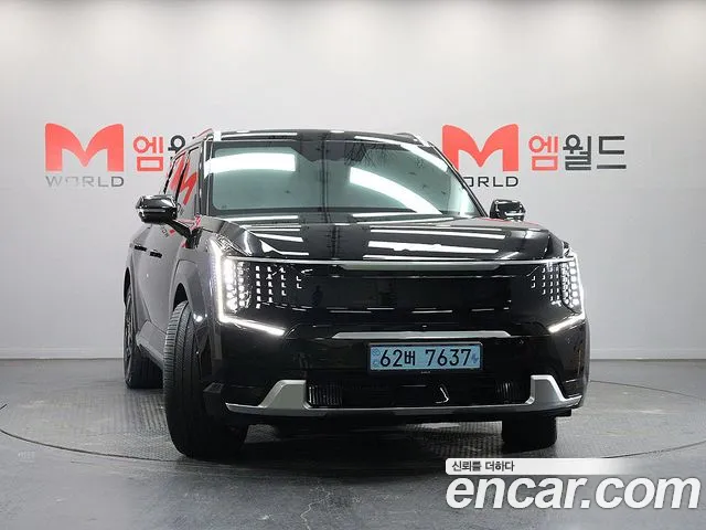 Kia EV9 — Фото автомобиля 2