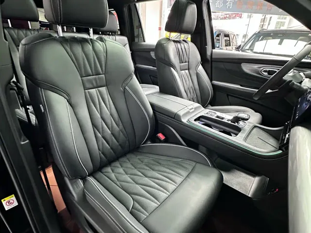 GAC Trumpchi GS8 — Фото автомобиля 30