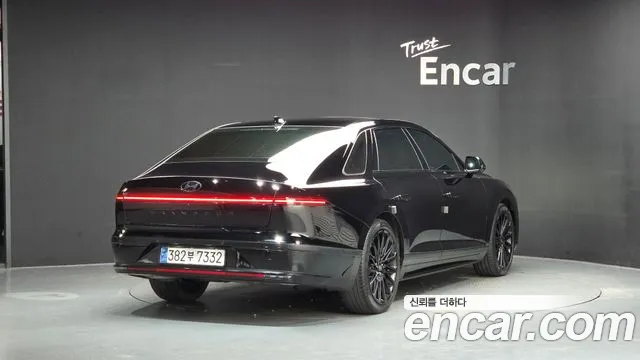 Hyundai Grandeur GN7 — Фото автомобиля 2