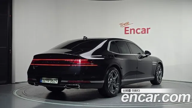 Genesis G90 Бензин 3.5 Turbo 2WD — Фото автомобиля 2