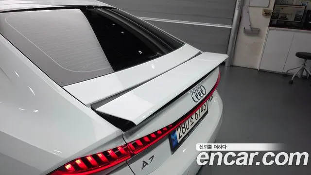 Audi A7 — Фото автомобиля 30