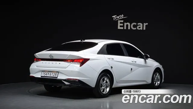 Hyundai AVANTE Avante (CN7) — Фото автомобиля 2