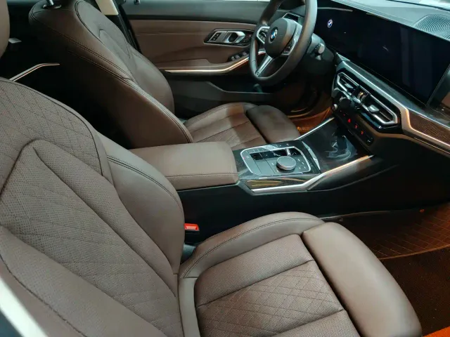 BMW 3 Series — Фото автомобиля 13