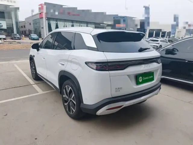 BYD Song L DM-i — Фото автомобиля 4