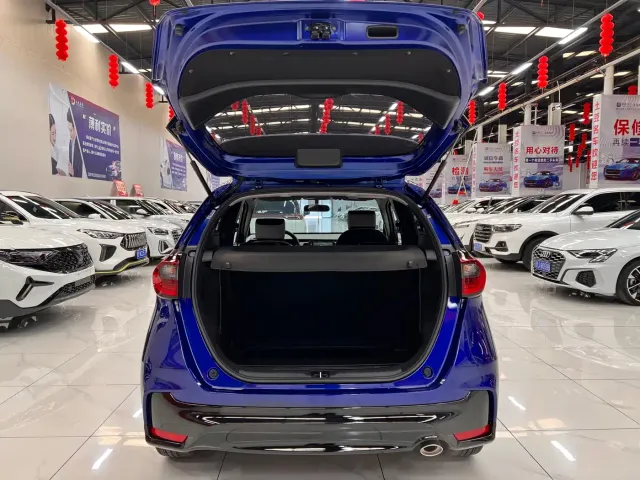 Honda Fit — Фото автомобиля 11
