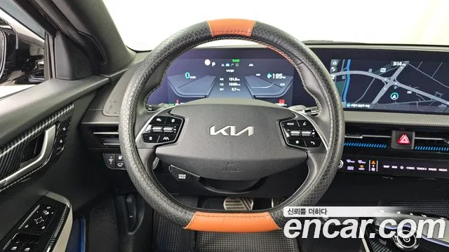 Kia EV6 — Фото автомобиля 13
