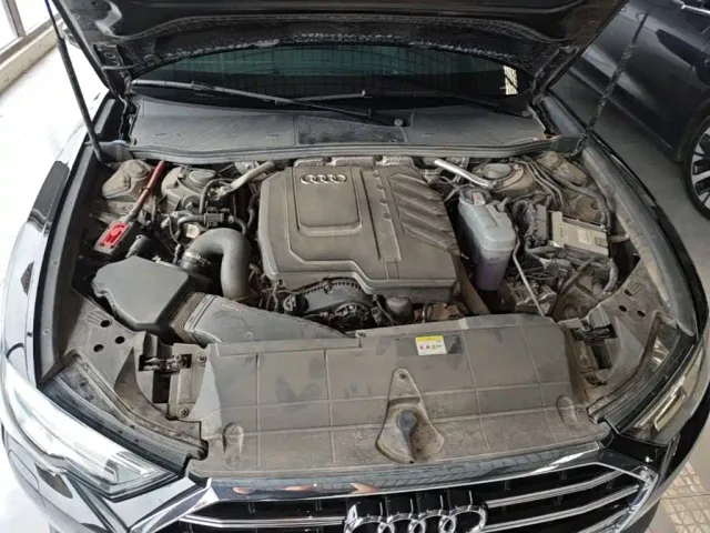 Audi A6L — Фото автомобиля 19