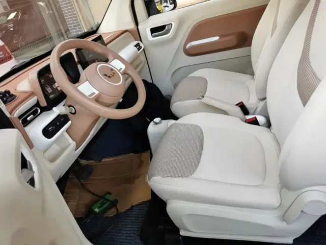 Wuling Hongguang Mini EV — Фото автомобиля 14