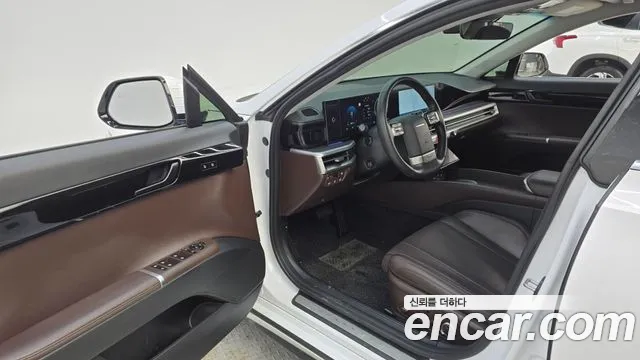 Hyundai Grandeur — Фото автомобиля 10