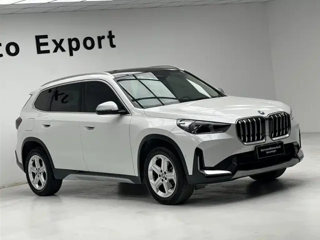 BMW X1 — Фото автомобиля 3