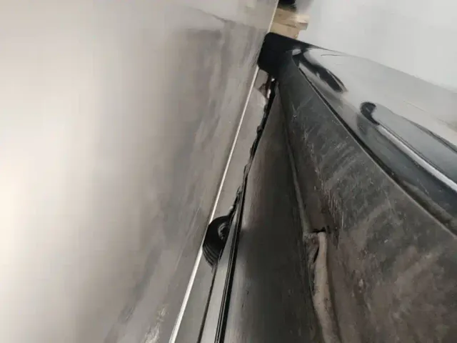 Tesla Model 3 — Фото автомобиля 20