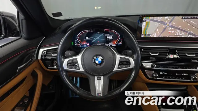 BMW 5 Series G30 — Фото автомобиля 19