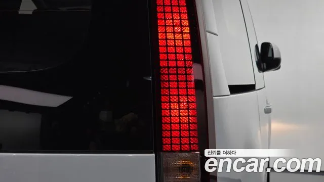 Hyundai Staria — Фото автомобиля 23