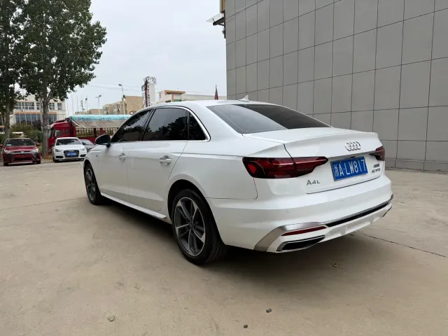 Audi A4L — Фото автомобиля 5