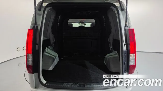 Hyundai Staria — Фото автомобиля 20